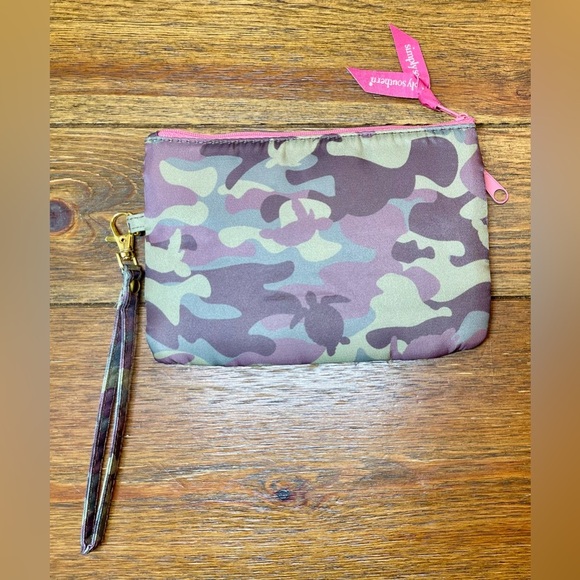 Simply Southern | Pink & Camo Phone Wristlet | Clear Pocket | OS - Picture 2 of 3